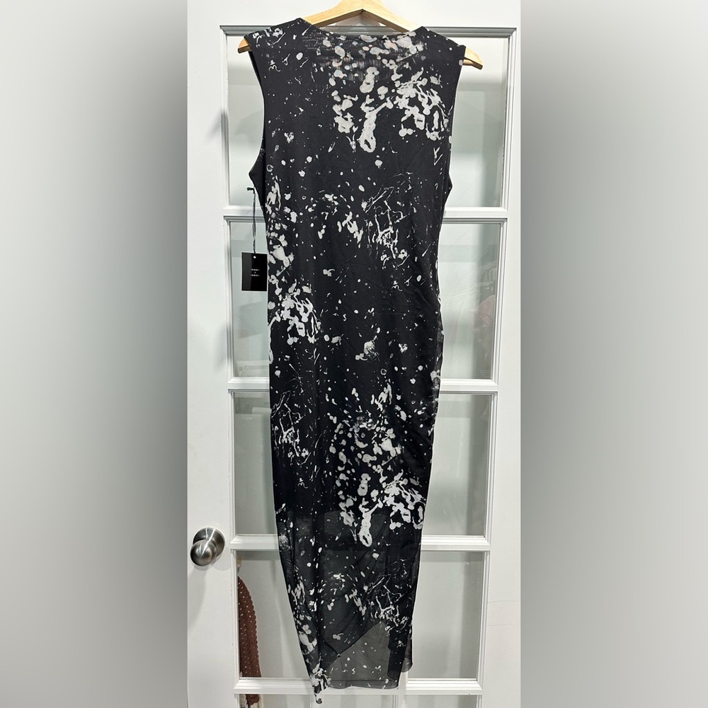 Code X Mode Elegant Black and White Sleeveless Dress - Size Medium - Picture 6 of 6